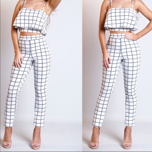 FINAL MARKDOWN XENIA Box Check 2pc Set - Picture 2 of 2